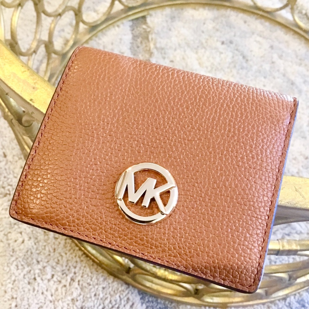 MICHAEL KORS FULTON WALLET CARRYALL CARD LEATHER
